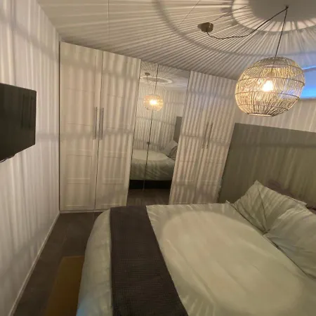 Centrum - In Hartje Lägenhet *